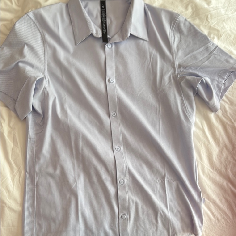 lululemon athletica Men's Airing Easy short sleeve shirt